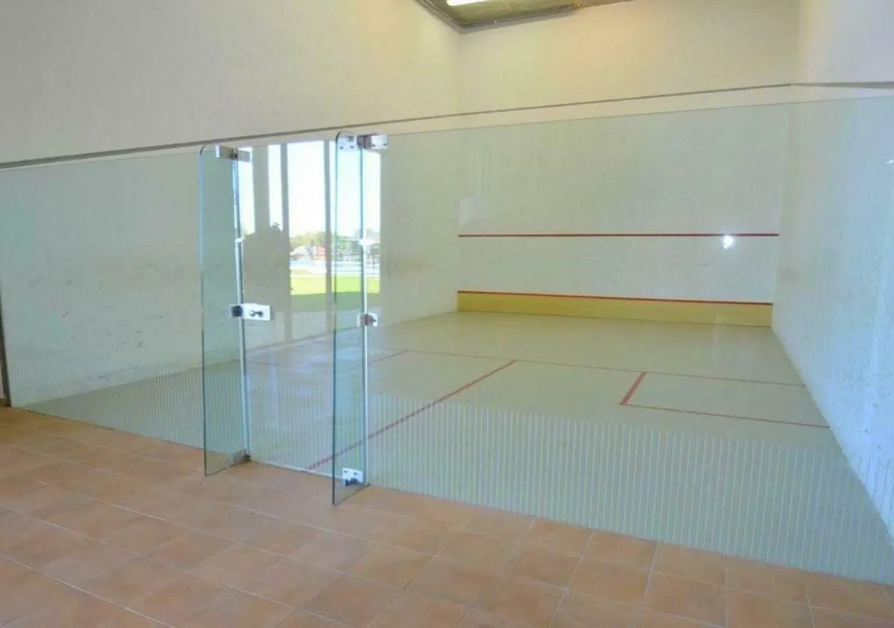 招待所 Gorgeous 3 Bedrooms In Villa Natural Reserve Park! 埃斯特波纳